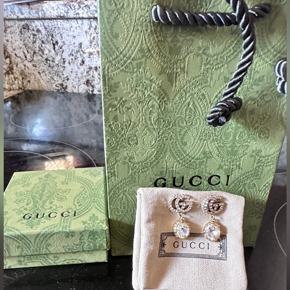 Gucci earrings ** new **